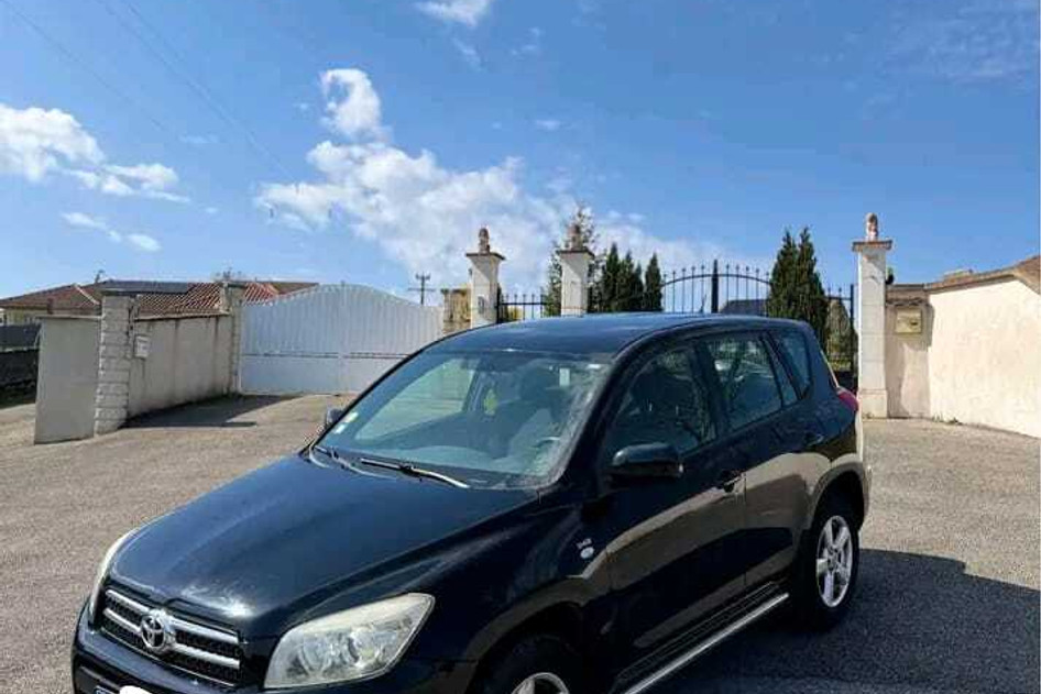 Toyota RAV4, 2019, 3 kW, petrol, automatic, front-wheel drive