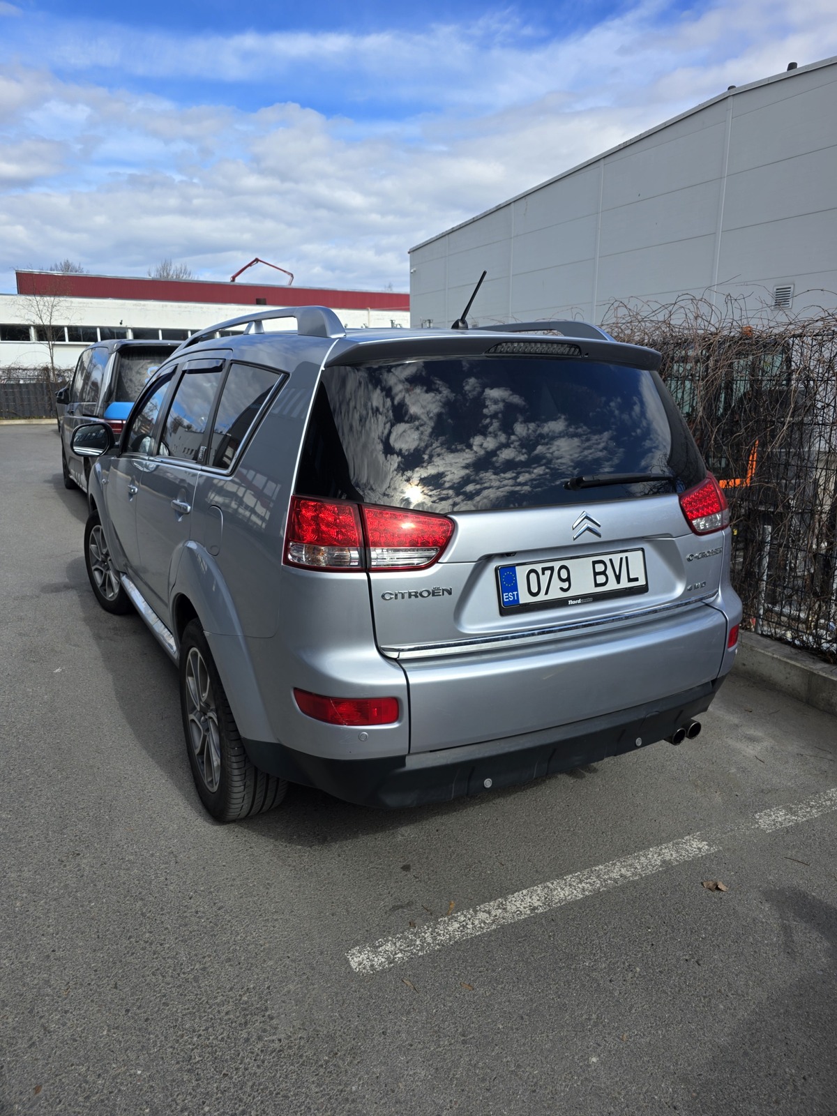 Citroën C-Crosser 2012, photo 3/4