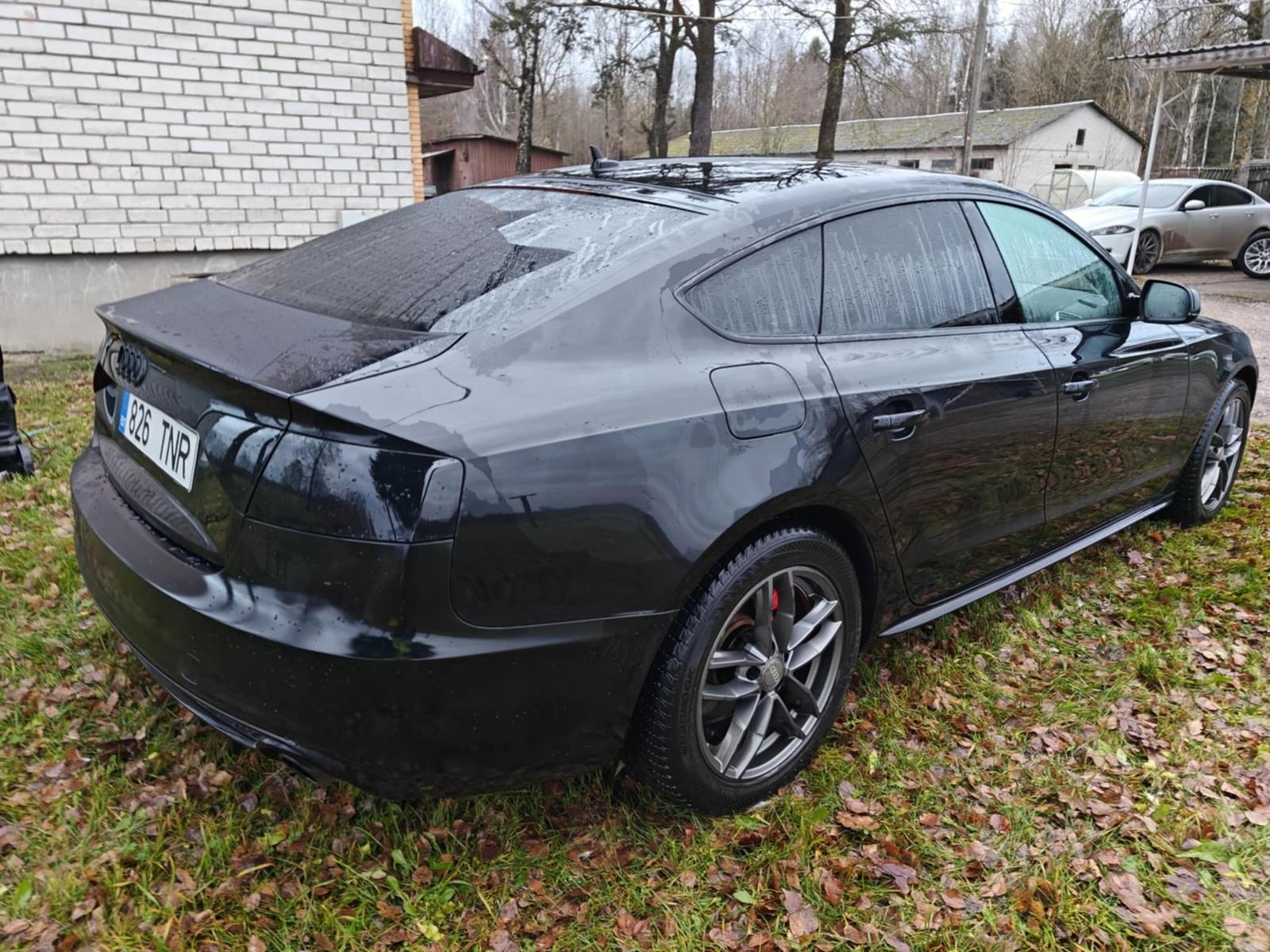 Audi A5 2012, photo 2/10