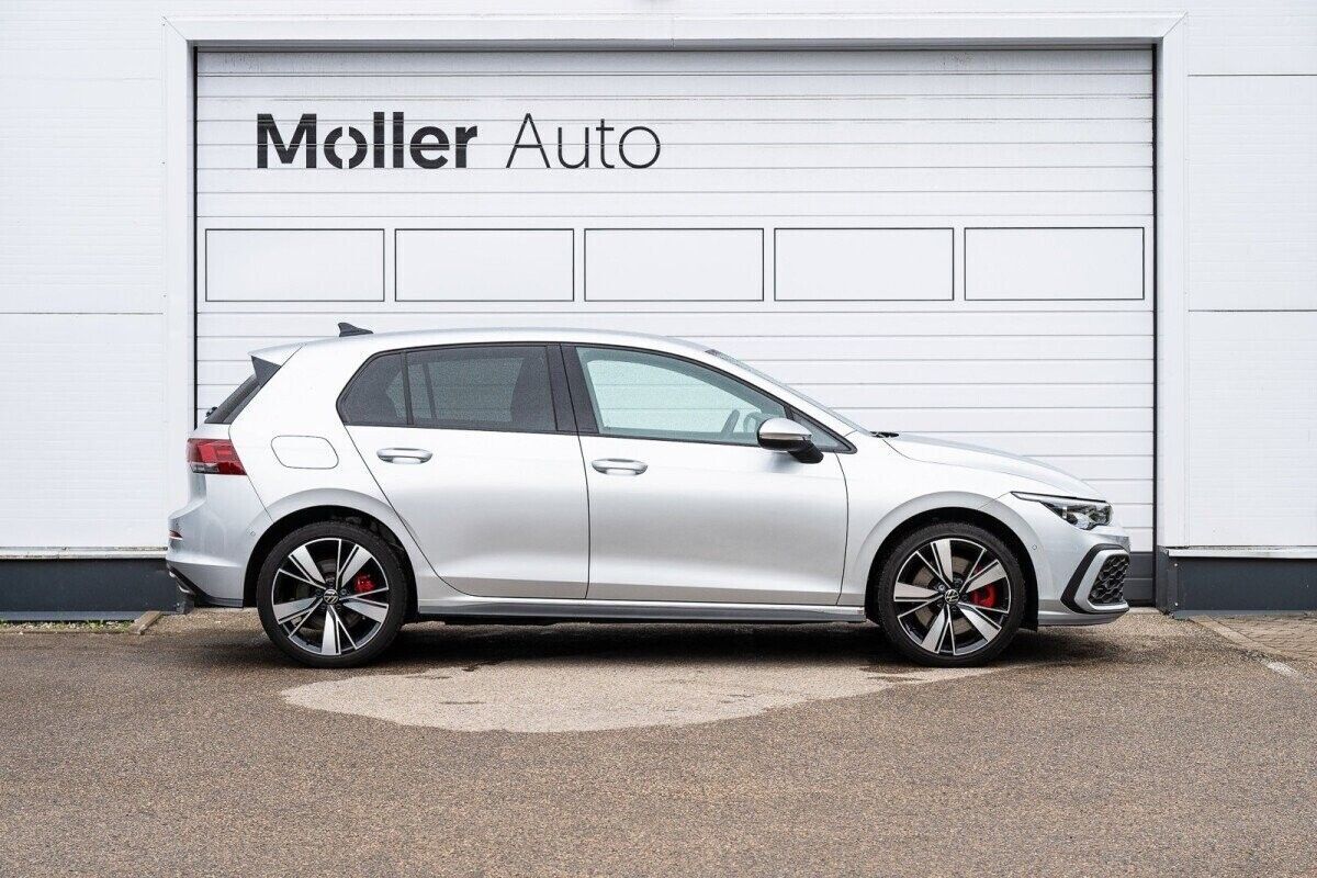 Volkswagen Golf 2022, kuva 5/10