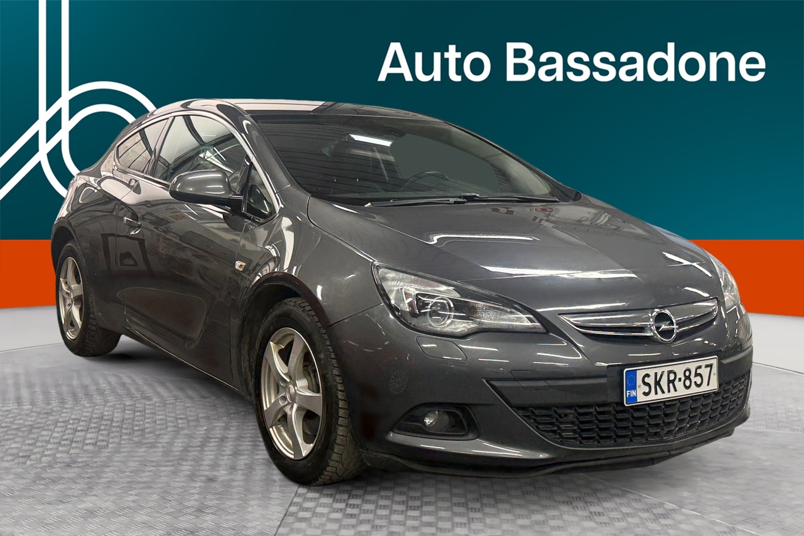 Opel Astra 2013, photo 7/10