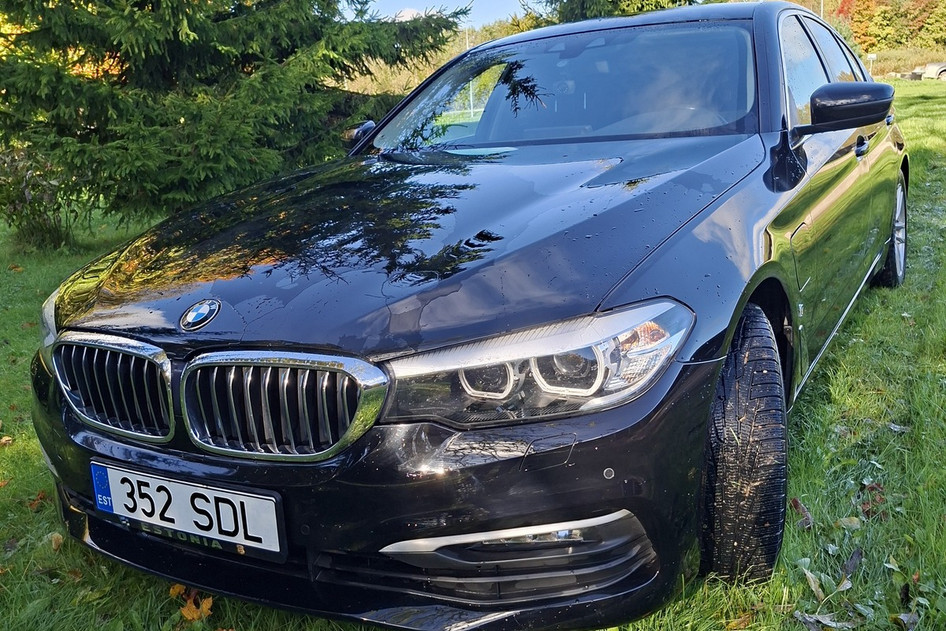BMW 530, 2019, 2.0, 135 kW, plug-in hybrid (petrol/electric), automatic, rear-wheel drive