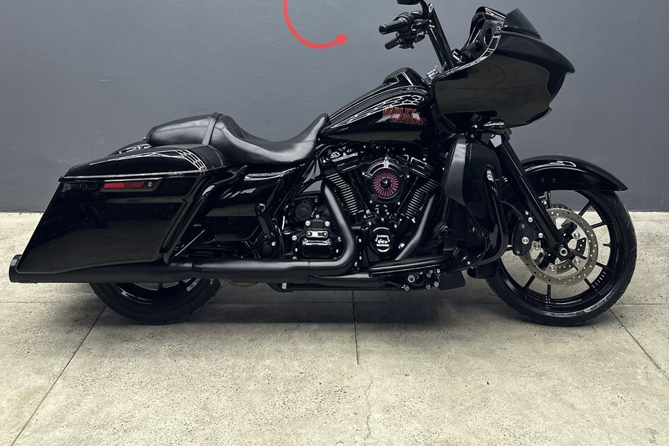 Harley-Davidson Road Glide, 2023, 1.8, petrol, manual, rear-wheel drive