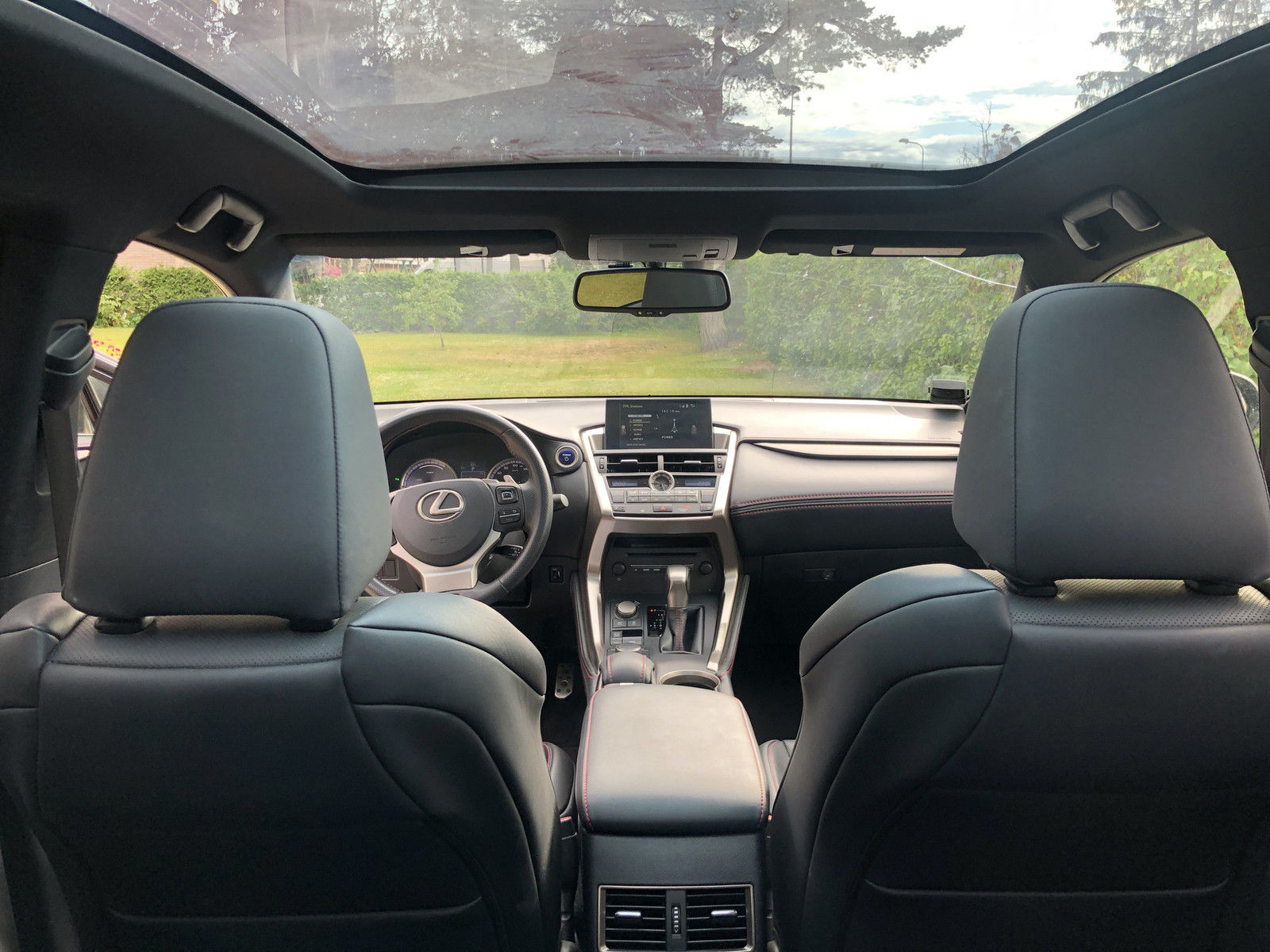 Lexus NX 300h 2014, photo 7/13