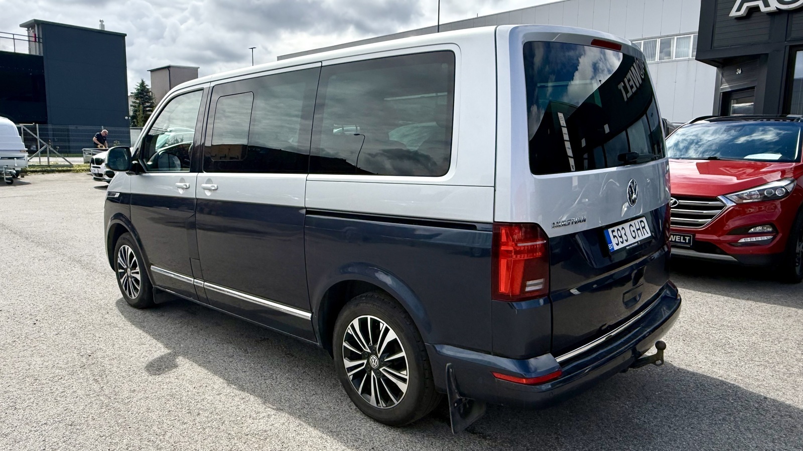 Volkswagen Multivan 2022, photo 7/10