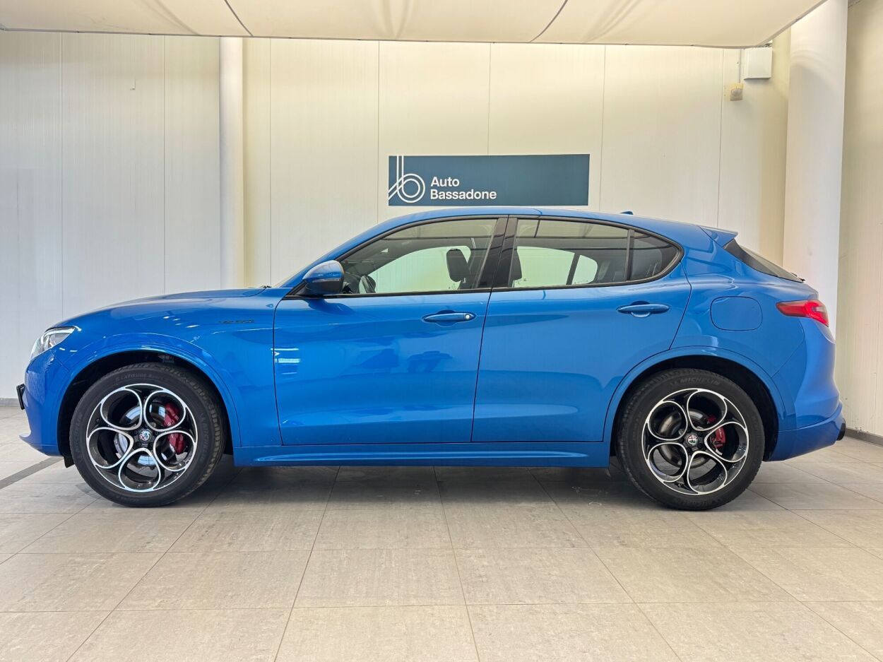 Alfa Romeo Stelvio 2020, photo 3/10