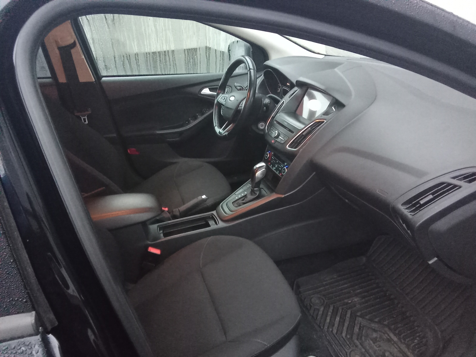 Ford Focus 2017, kuva 6/6