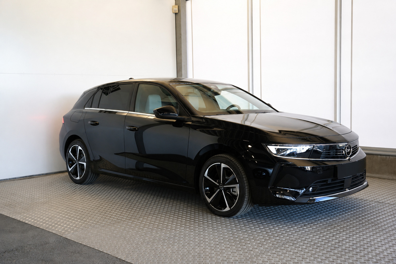 Opel Astra Innovation Plus PHEV 132kW