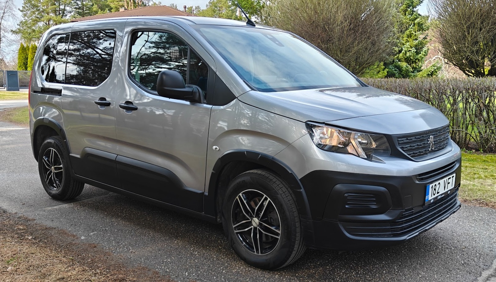 Peugeot Rifter Berlingo 1.5 75kW 2020, kuva 5/19