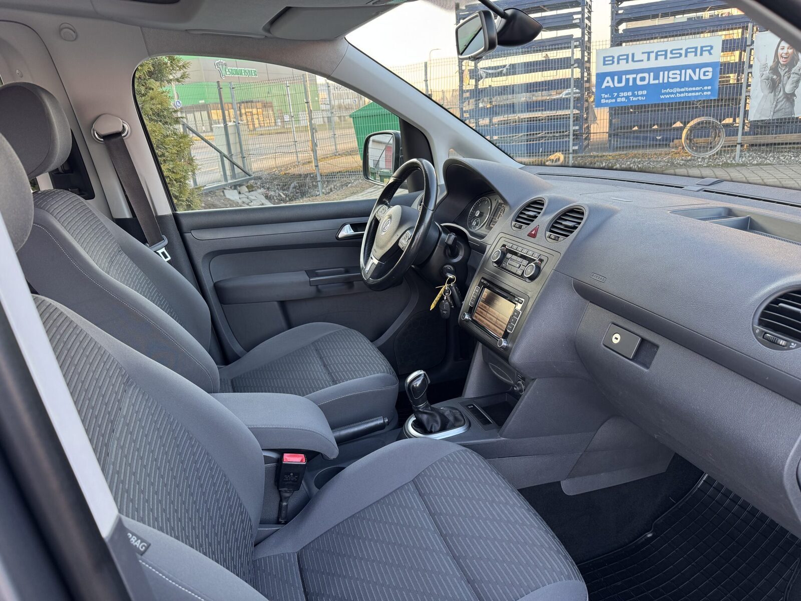 Volkswagen Caddy 2013, photo 3/11