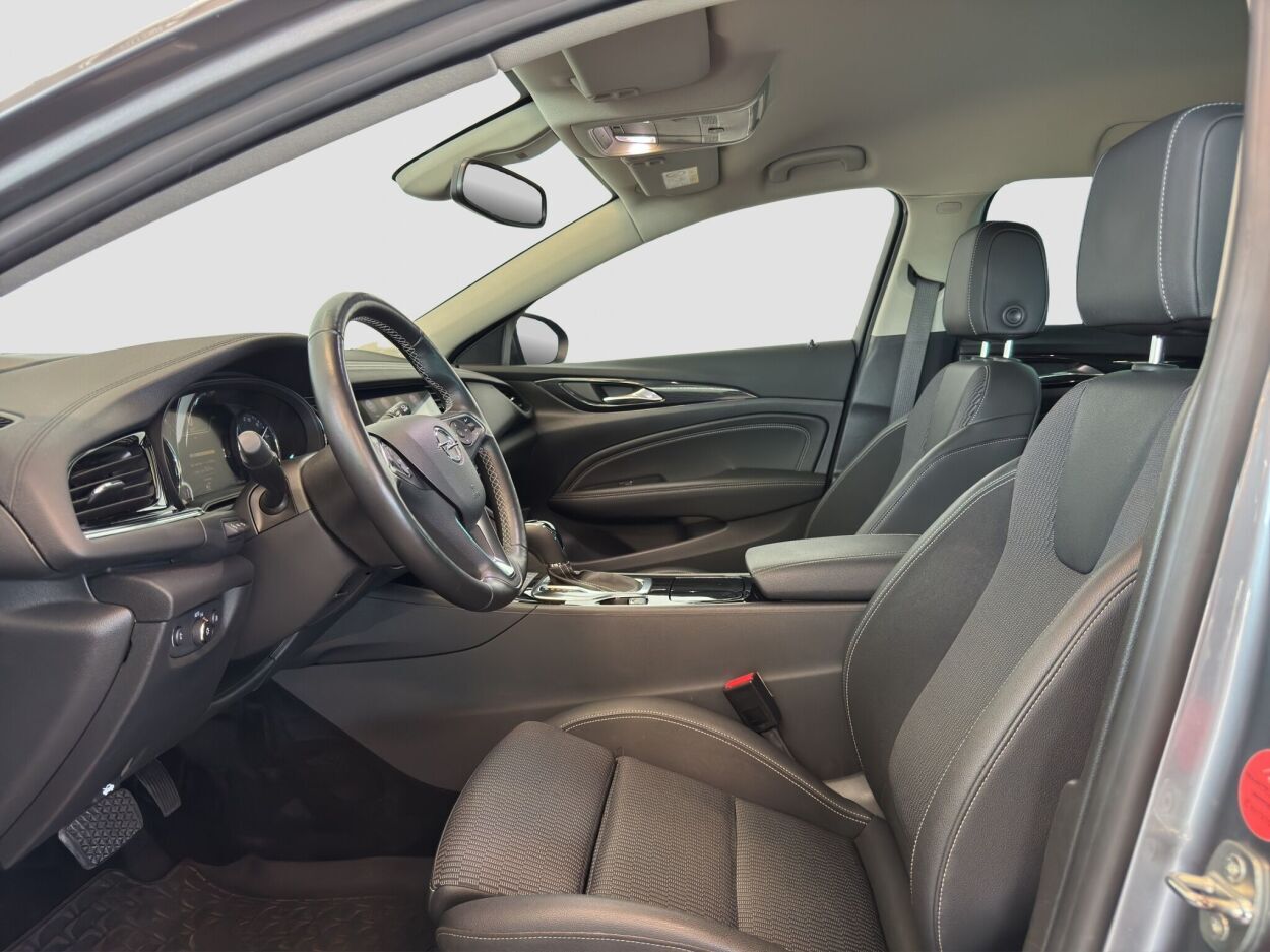 Opel Insignia 2019, photo 6/12