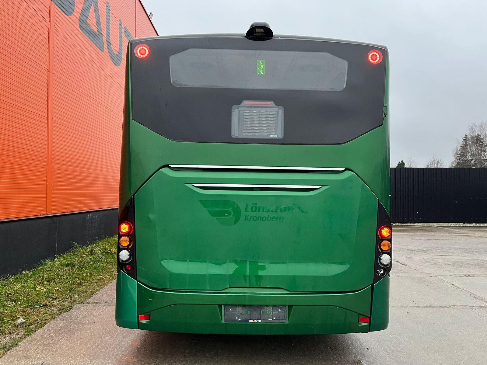 Volvo B8RLE 8900 6x2 2015, photo 6/27