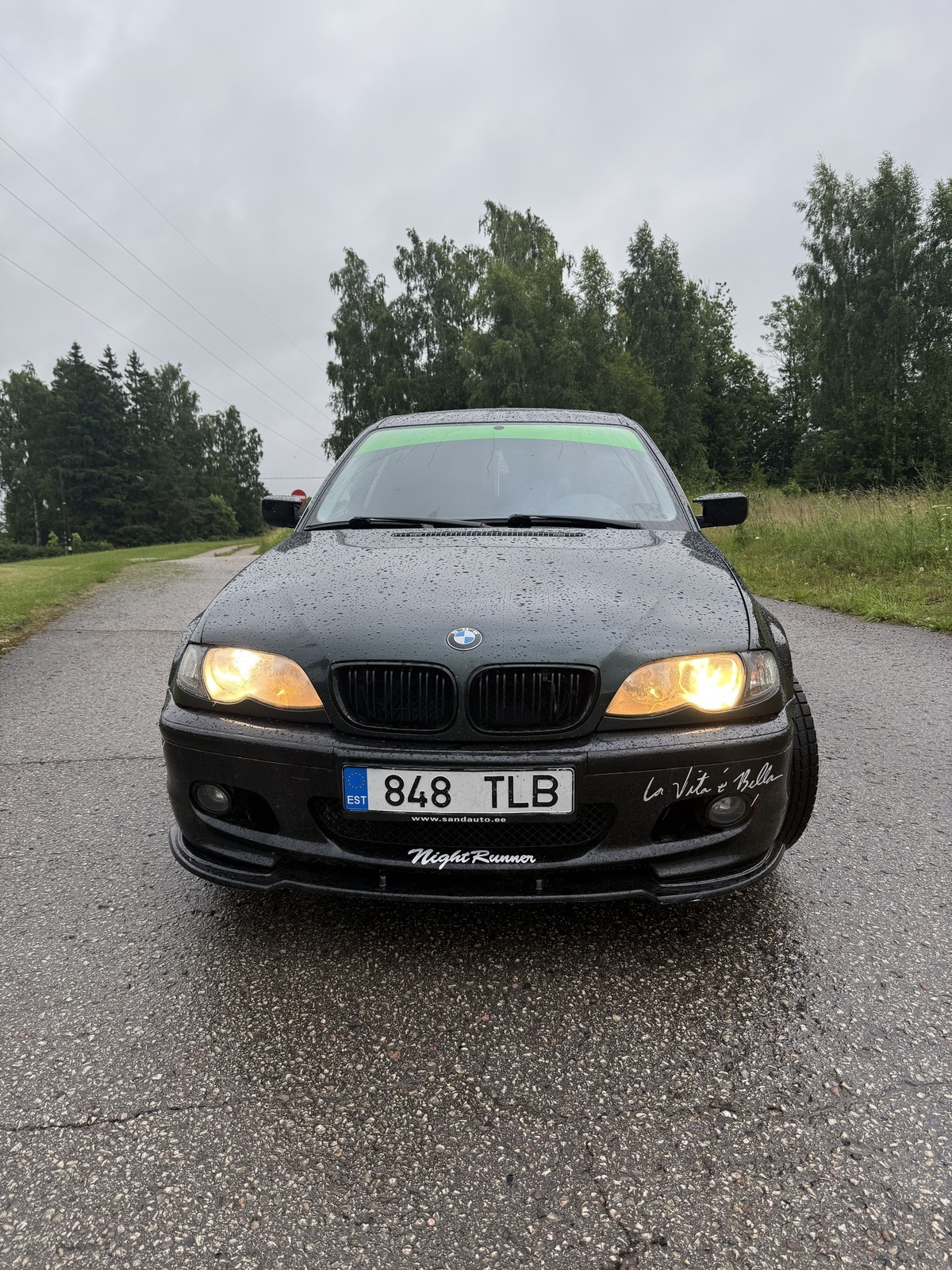 BMW 330