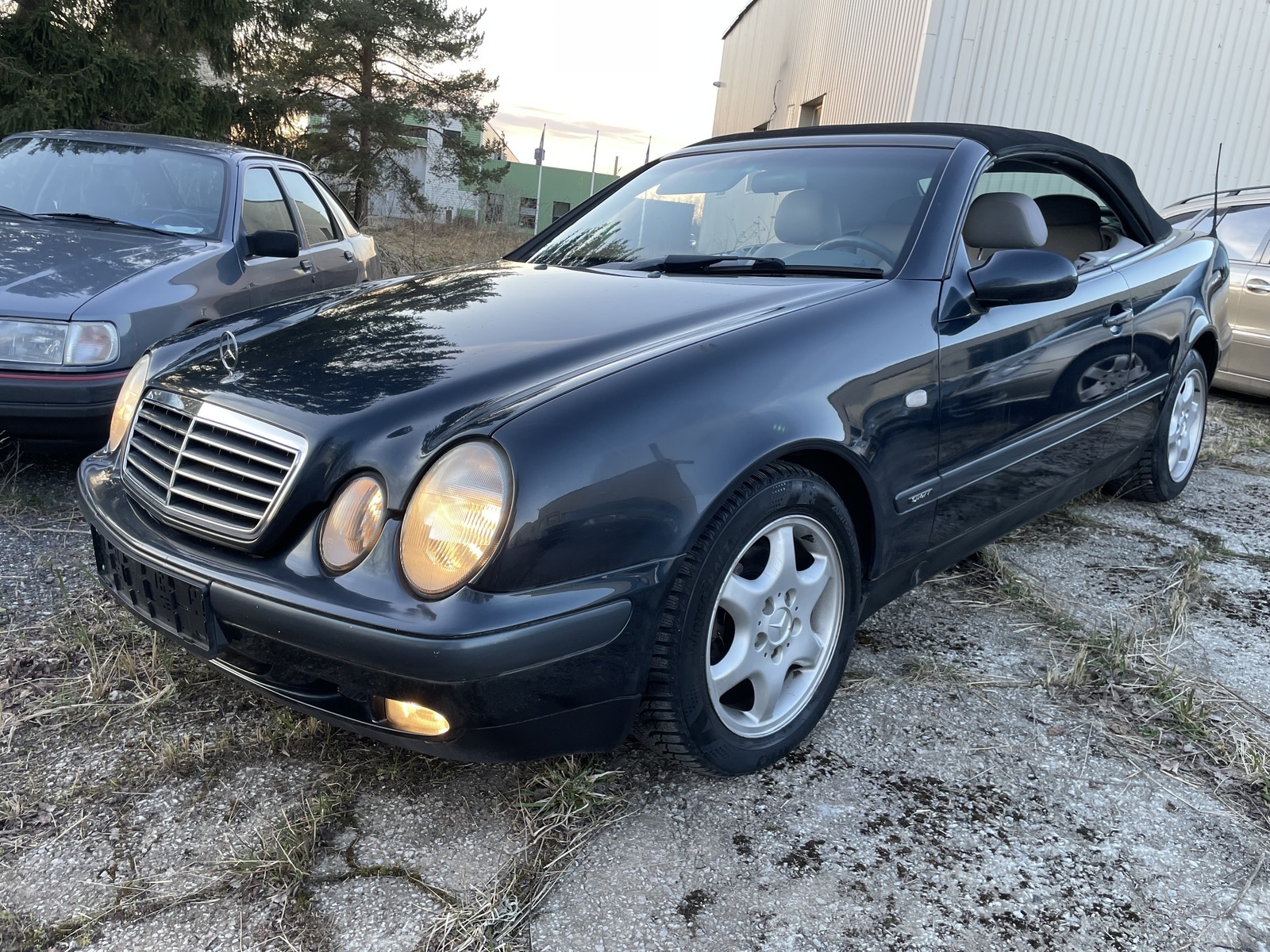 Mercedes-Benz CLK 200 1999, photo 2/26