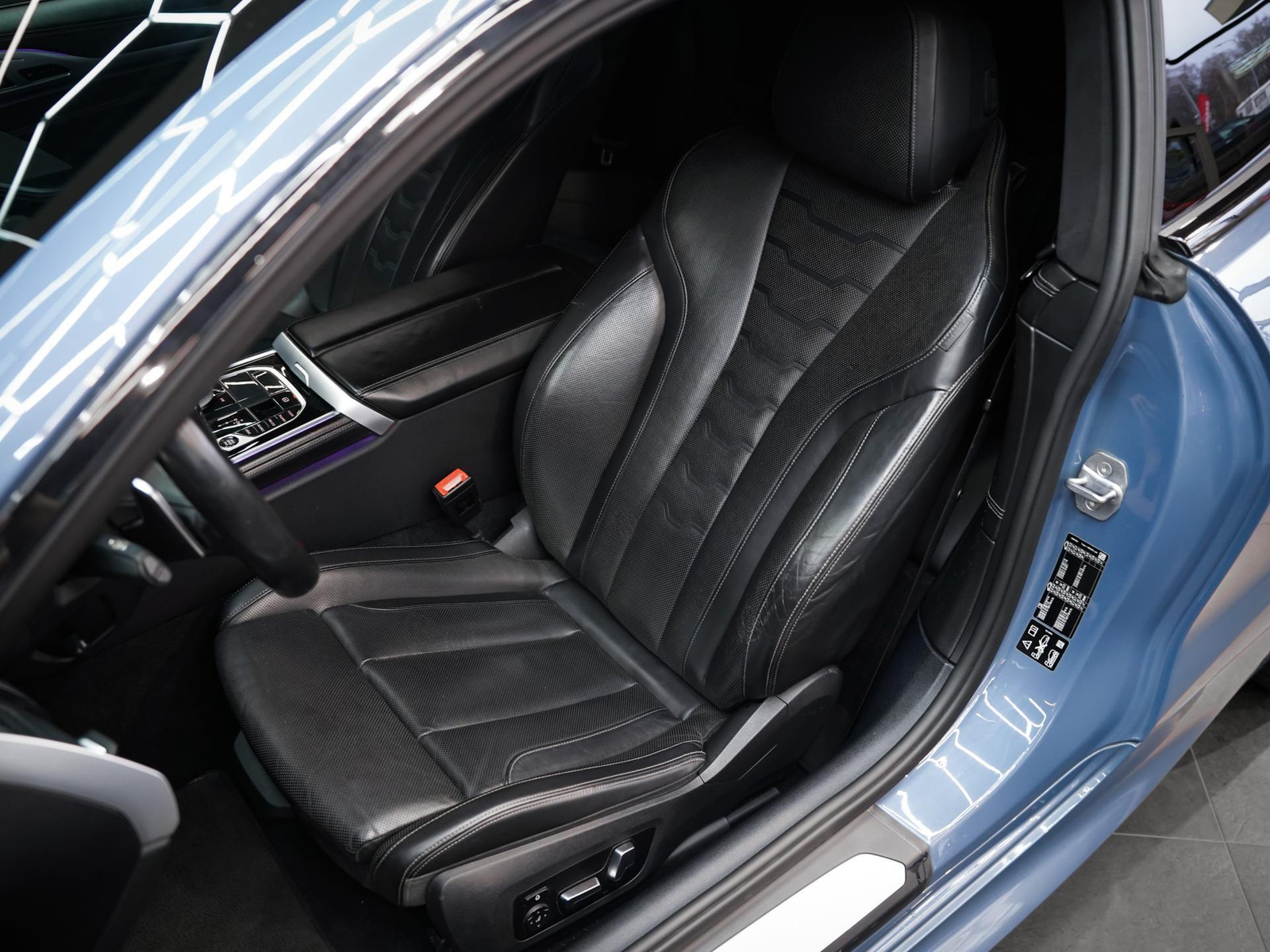 BMW 840 2018, photo 6/13