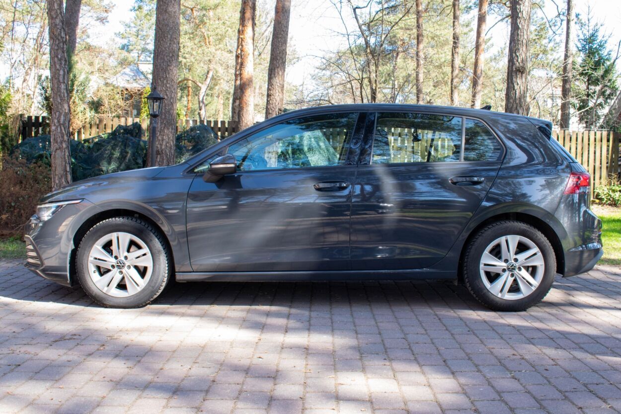Volkswagen Golf 2022, photo 6/19