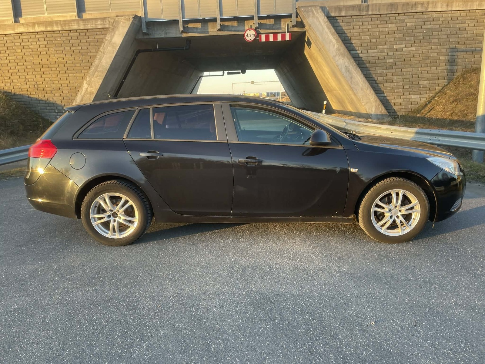 Opel Insignia 2011, photo 4/12