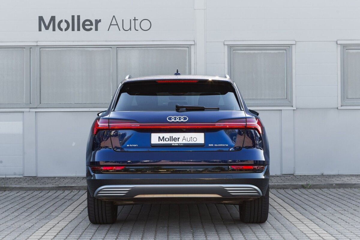 Audi e-tron 300kW 2022, photo 4/41