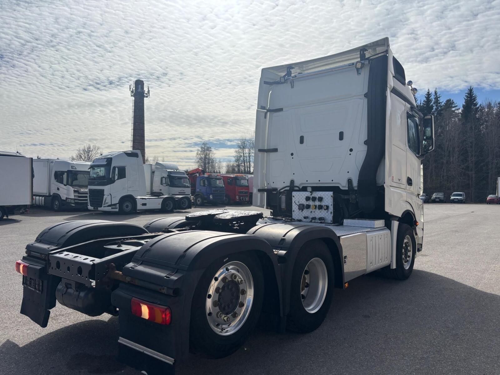 Mercedes-Benz Actros 2015, kuva 4/10