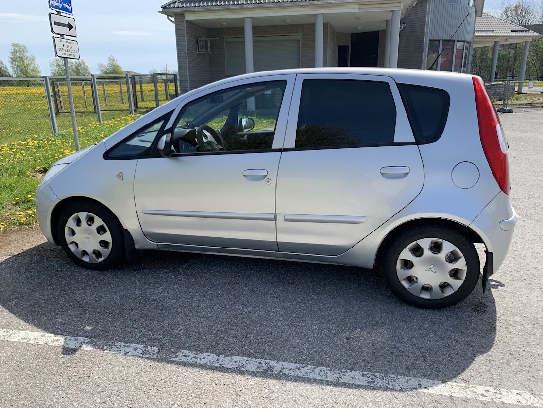 Mitsubishi Colt 2010, kuva 2/6