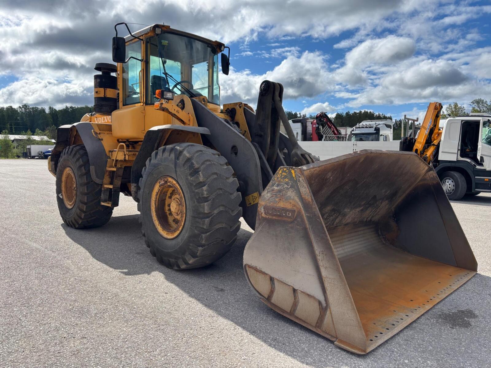 Volvo L110E, photo 4/20
