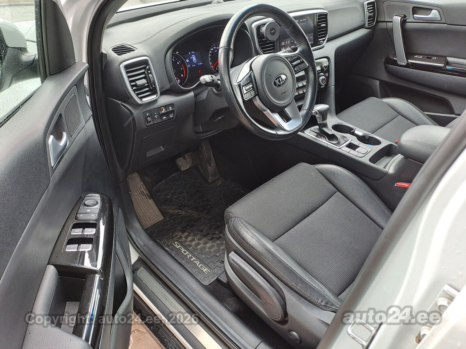 Kia Sportage 2021, photo 4/7