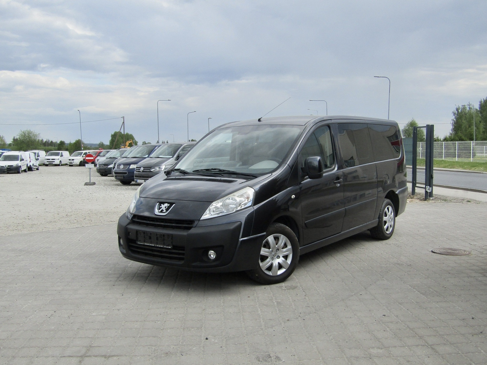 Peugeot Expert 2010, kuva 2/13