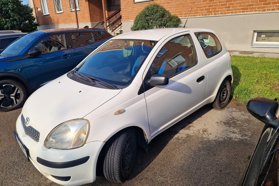 Toyota Yaris, bensiin, manuaal, esivedu