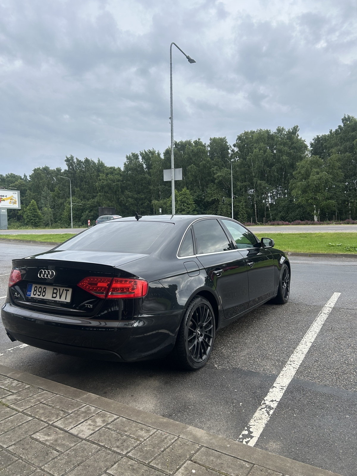 Audi A4 2011, kuva 4/5