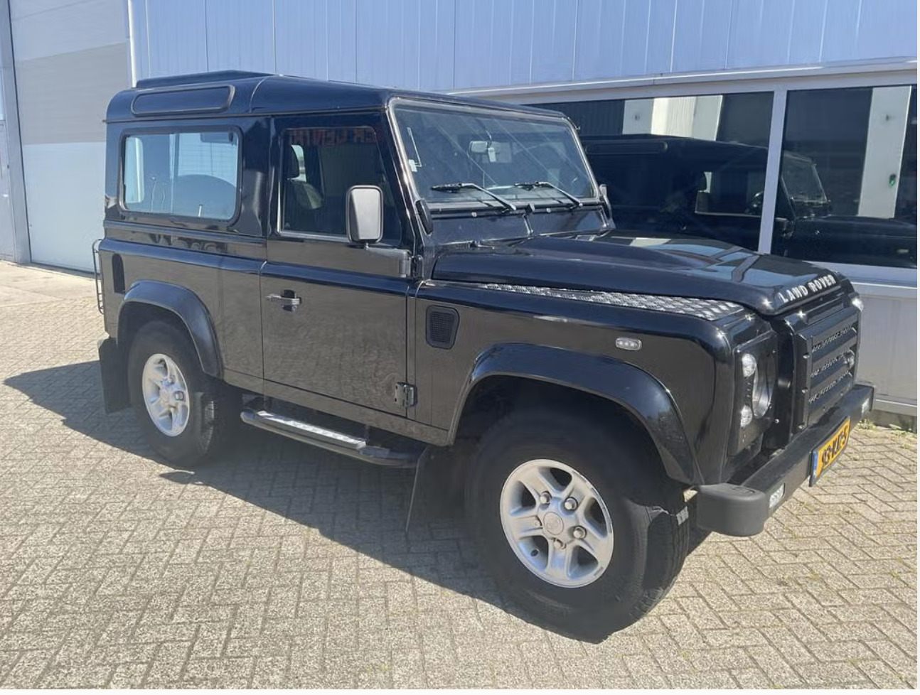 Land Rover Defender 2007, kuva 3/13