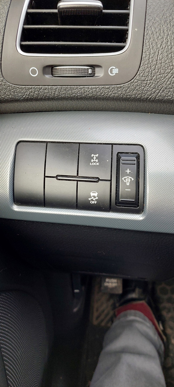 Kia Sorento 2015, photo 4/26