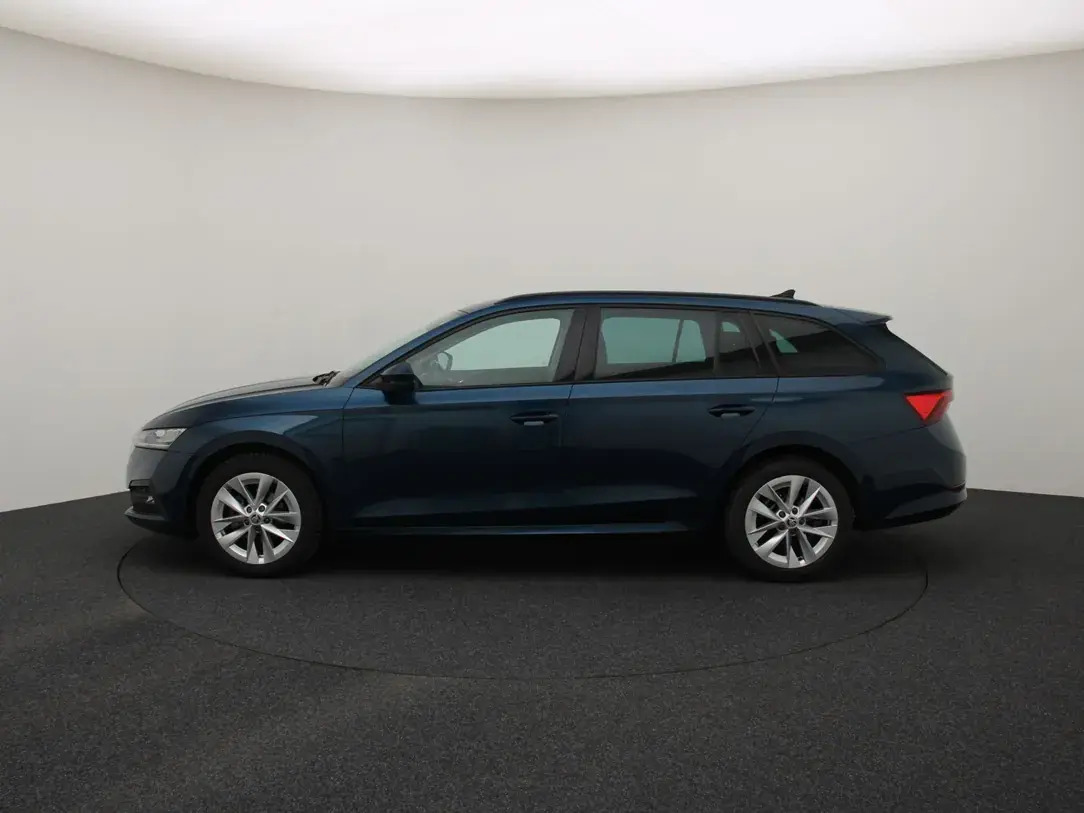 Škoda Octavia 2022, photo 6/31