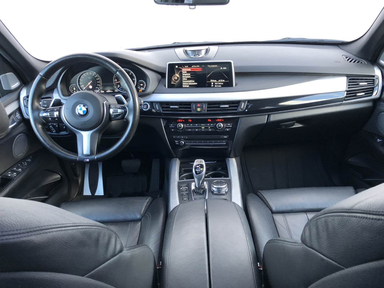 BMW X5 2016, kuva 7/10
