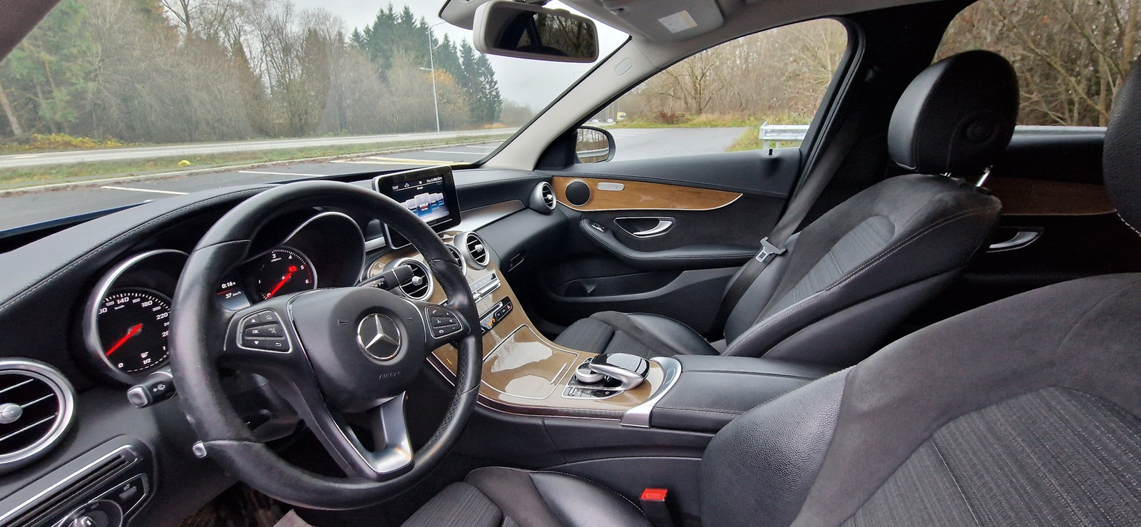 Mercedes-Benz C 200 2018, photo 7/7