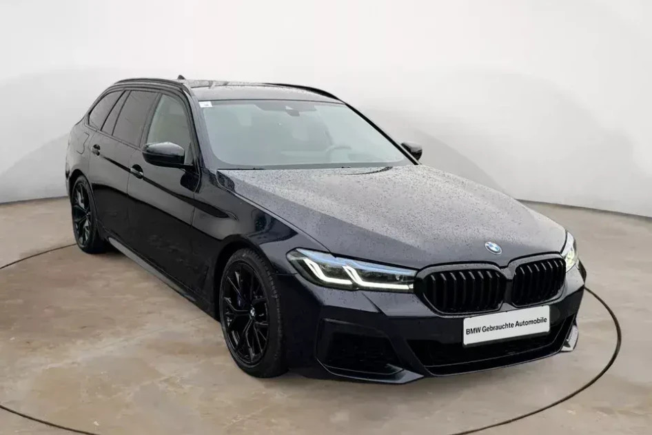 BMW 530, 2023, 3.0, 210 kW, гибрид (дизель/электричество), автомат, полный привод