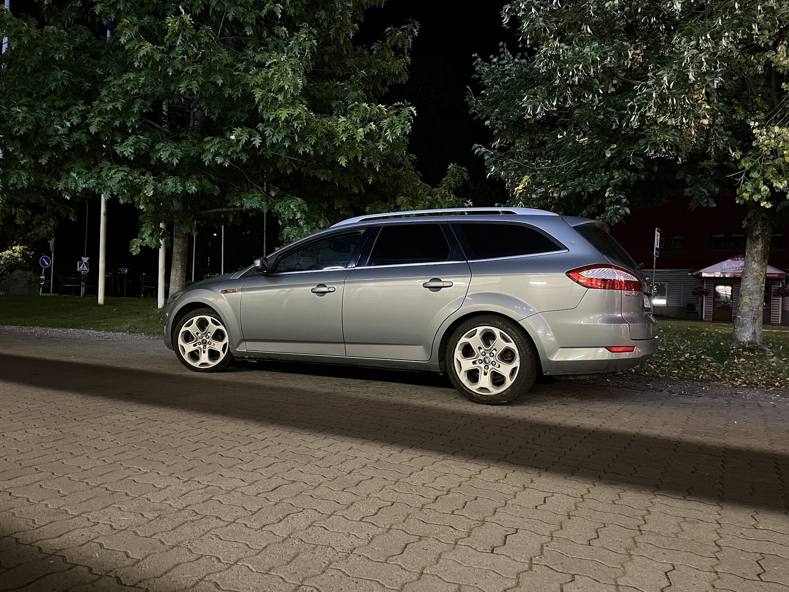 Ford Mondeo 2008, photo 2/4