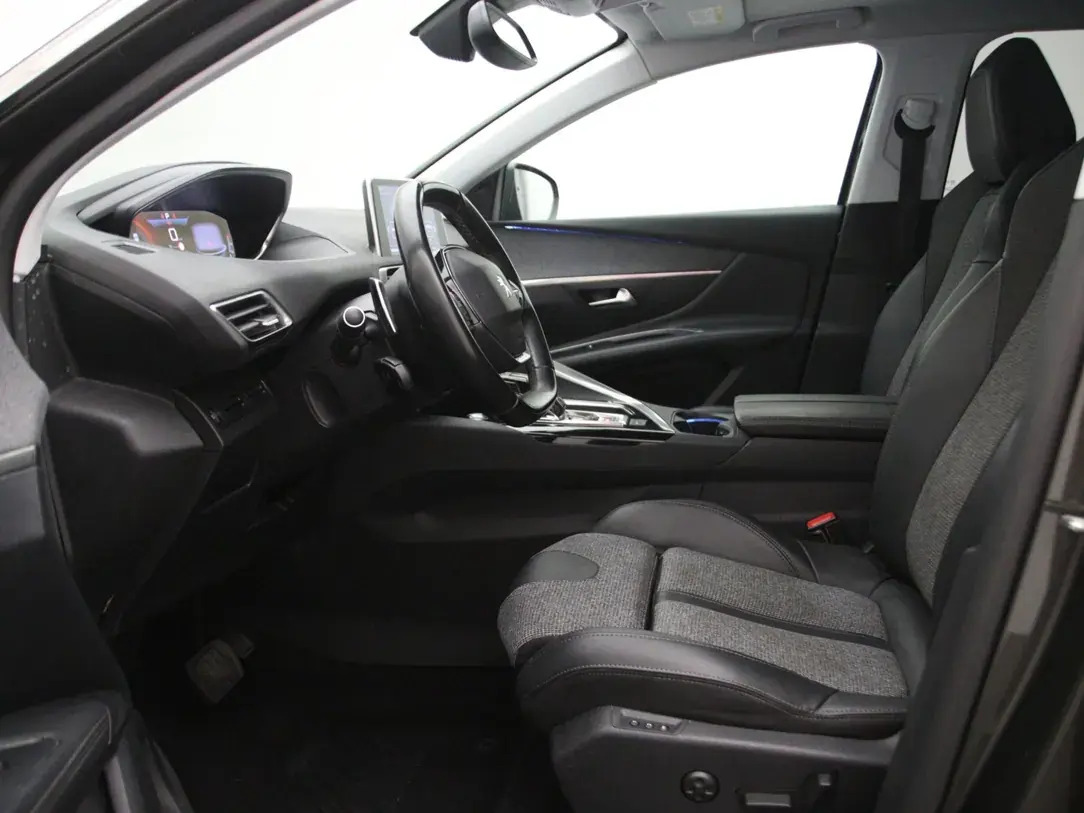 Peugeot 3008 2020, kuva 4/10