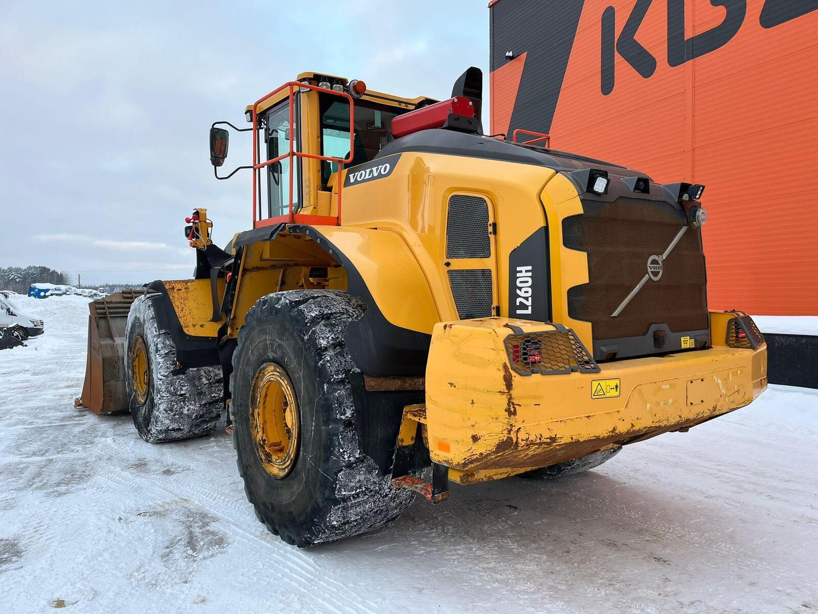 Volvo L 260 H, kuva 7/26