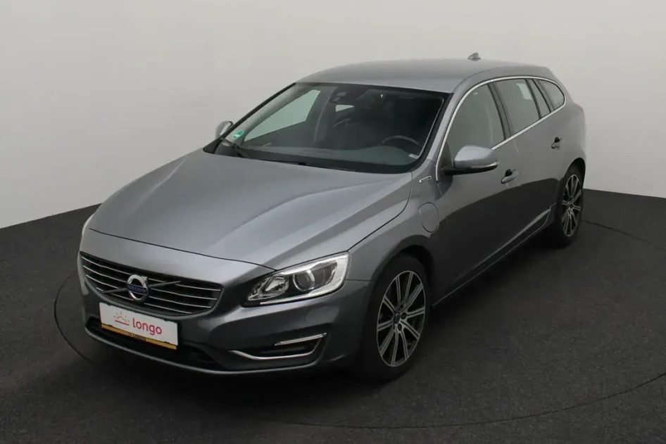 Volvo V60, 2015, 2.4, 212 kW, подключаемый гибрид (дизель/электричество), автомат, полный привод