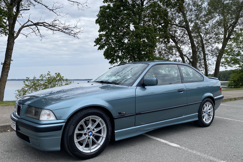 BMW 320, 1994, 2.0, 110 kW, petrol, automatic, rear-wheel drive