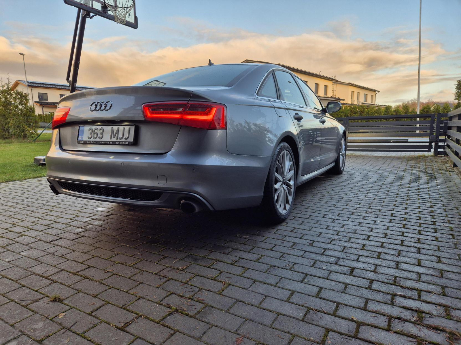 Audi A6 2014, photo 6/12