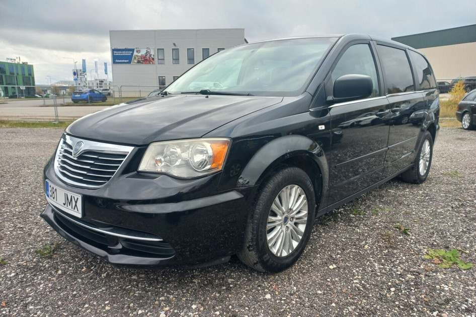 Lancia Voyager, 2013, 2.8, 120 kW, дизель, автомат, передний привод