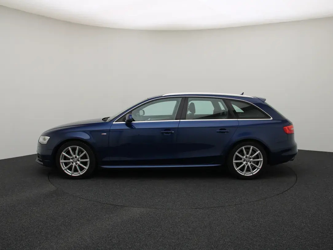 Audi A4 2015, photo 6/10