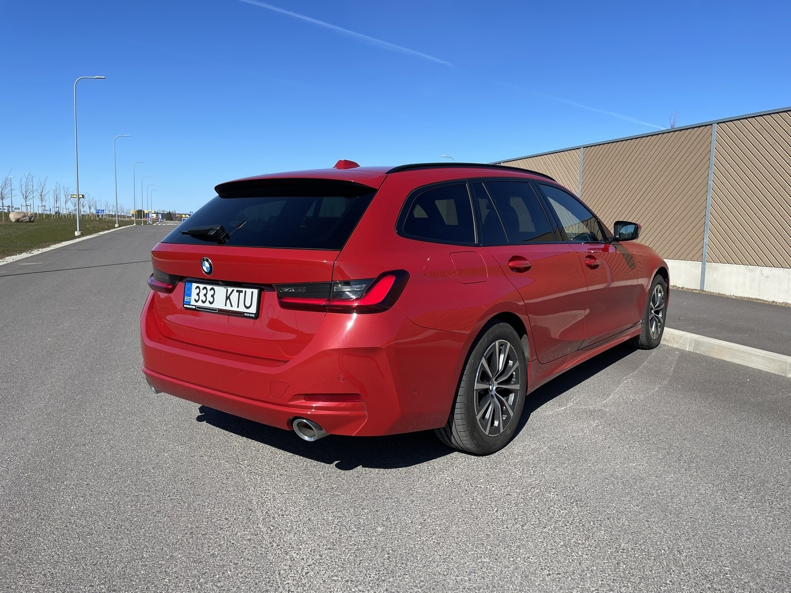 BMW 320 2022, photo 3/11