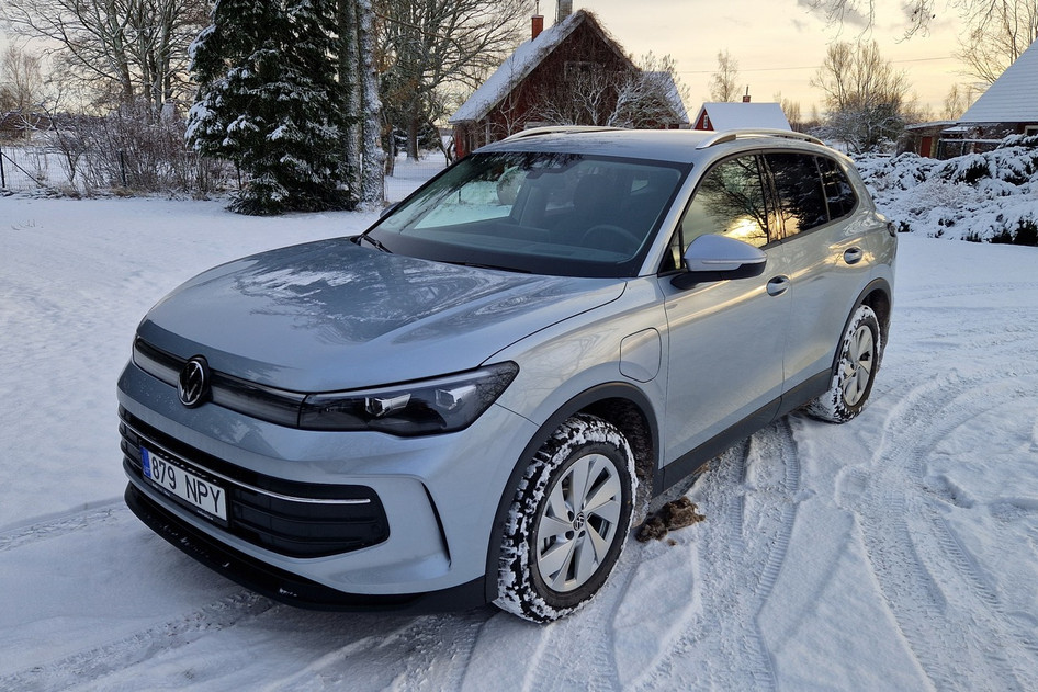 Volkswagen Tiguan, 2024, 1.5, 110 kW, подключаемый гибрид (бензин/электричество), автомат, передний привод