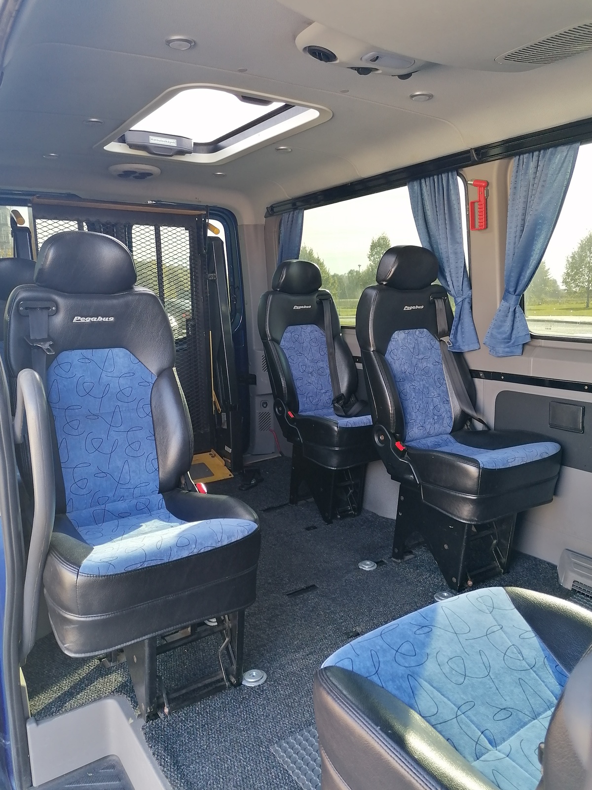 Volkswagen Crafter 2013, photo 4/10