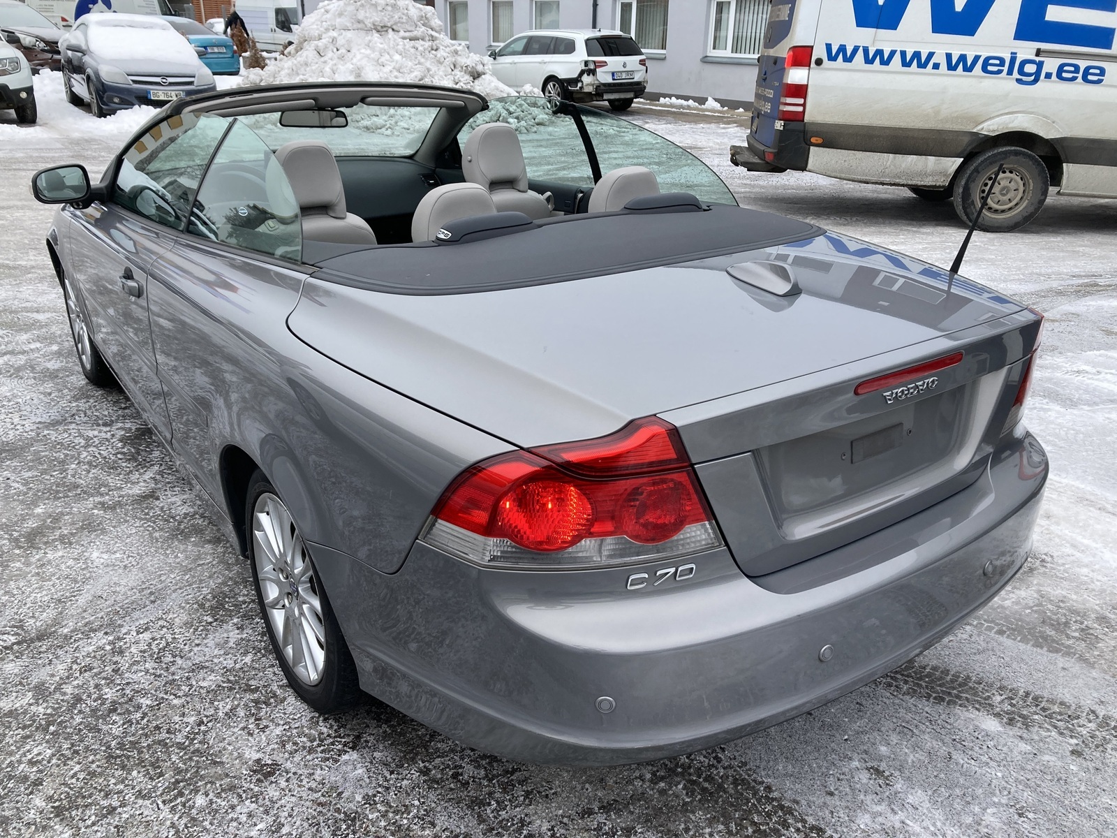 Volvo C70 2008, photo 4/10