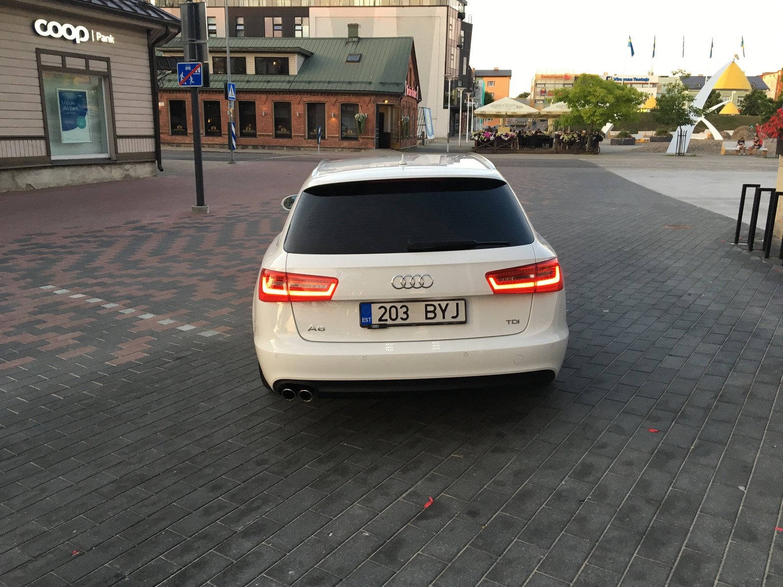 Audi A6 2014, photo 4/14
