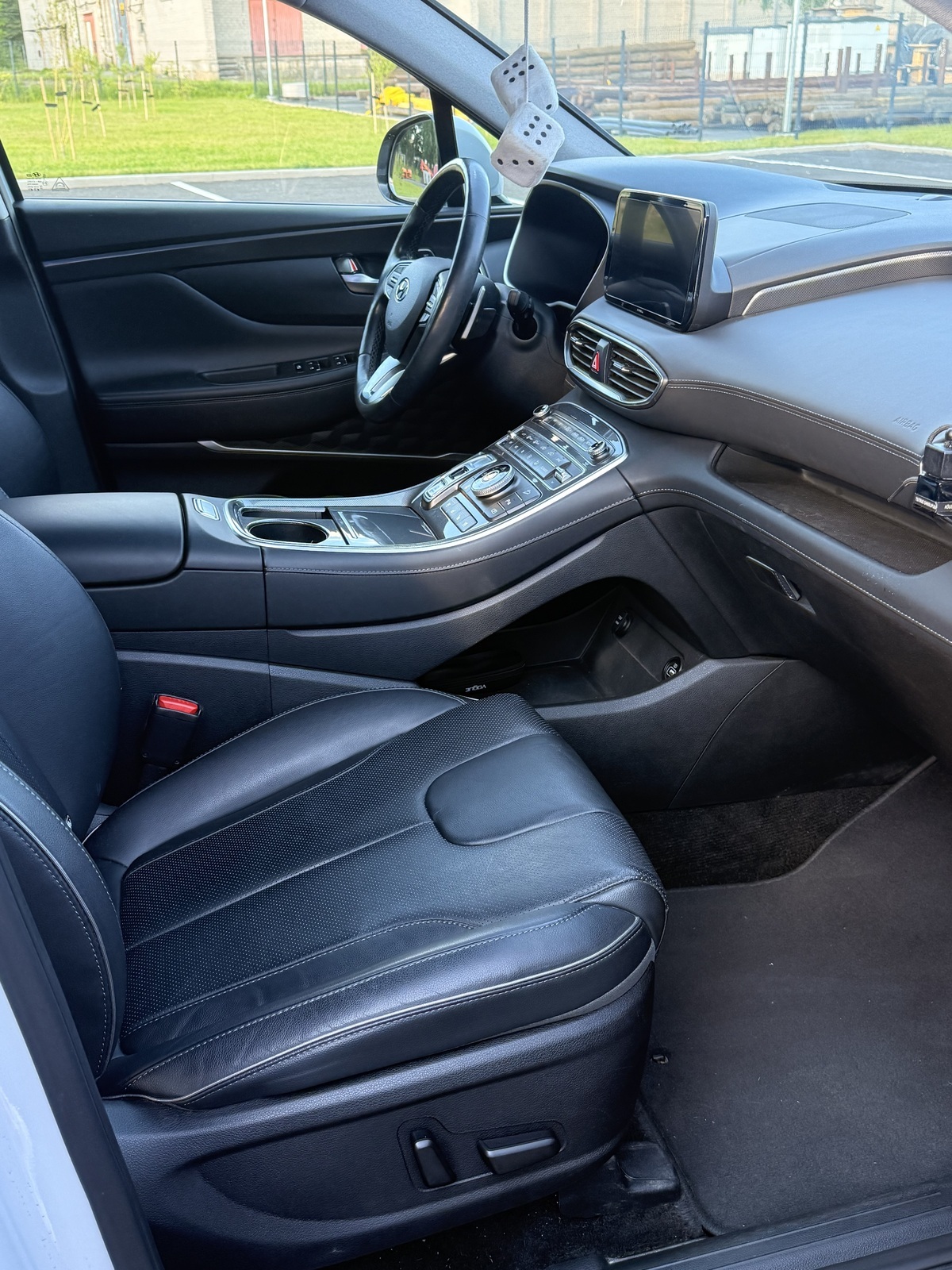 Hyundai Santa Fe 2020, kuva 4/12