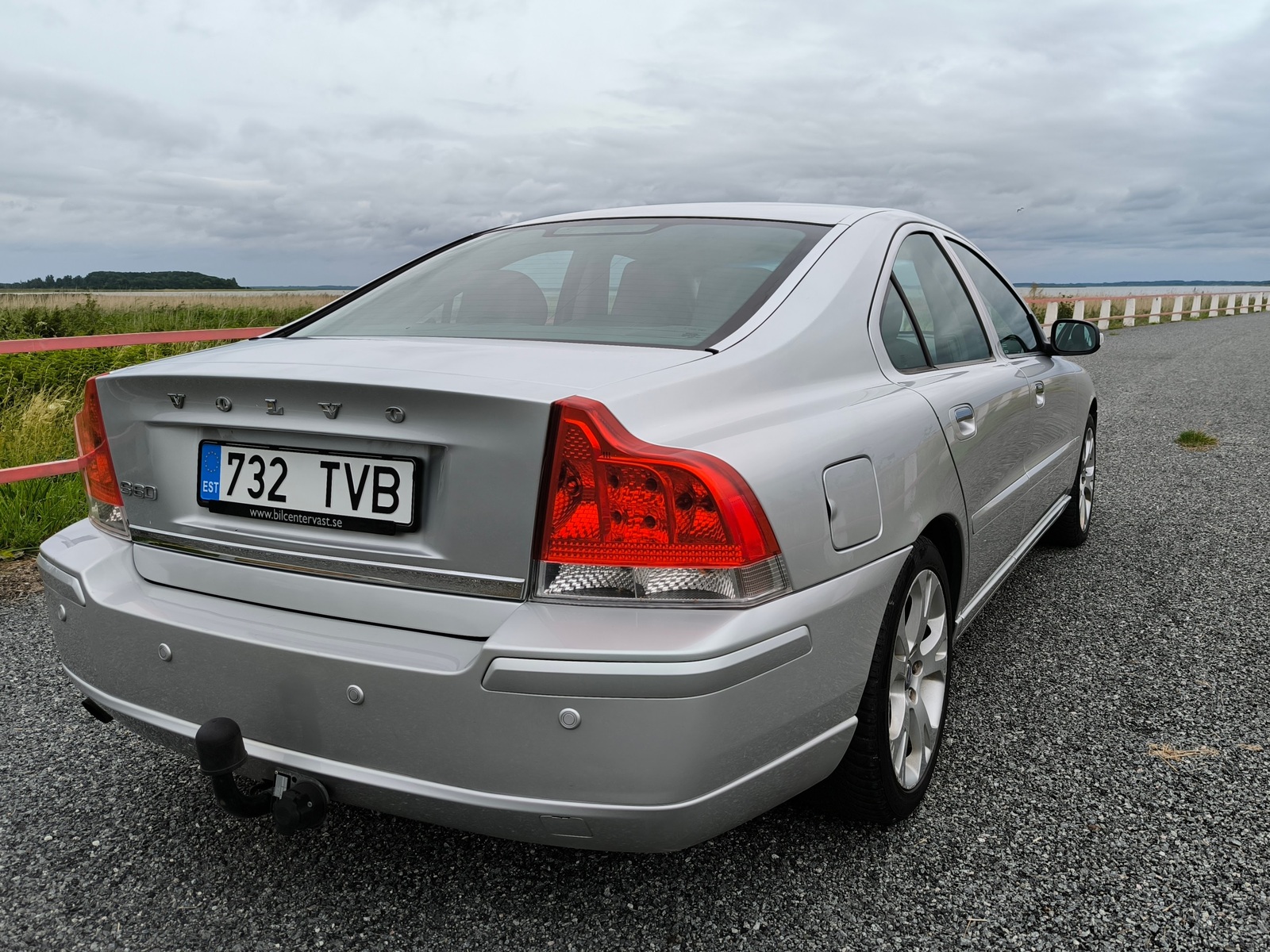 Volvo S60 2009, photo 4/18